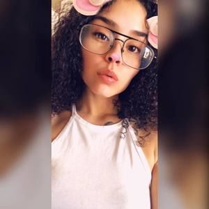 Meet your Posher, Kimberly